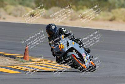 media/Oct-03-2022-Moto Forza (Mon) [[5f077a3730]]/Beginner Group/Session 2 (Turn 10)/